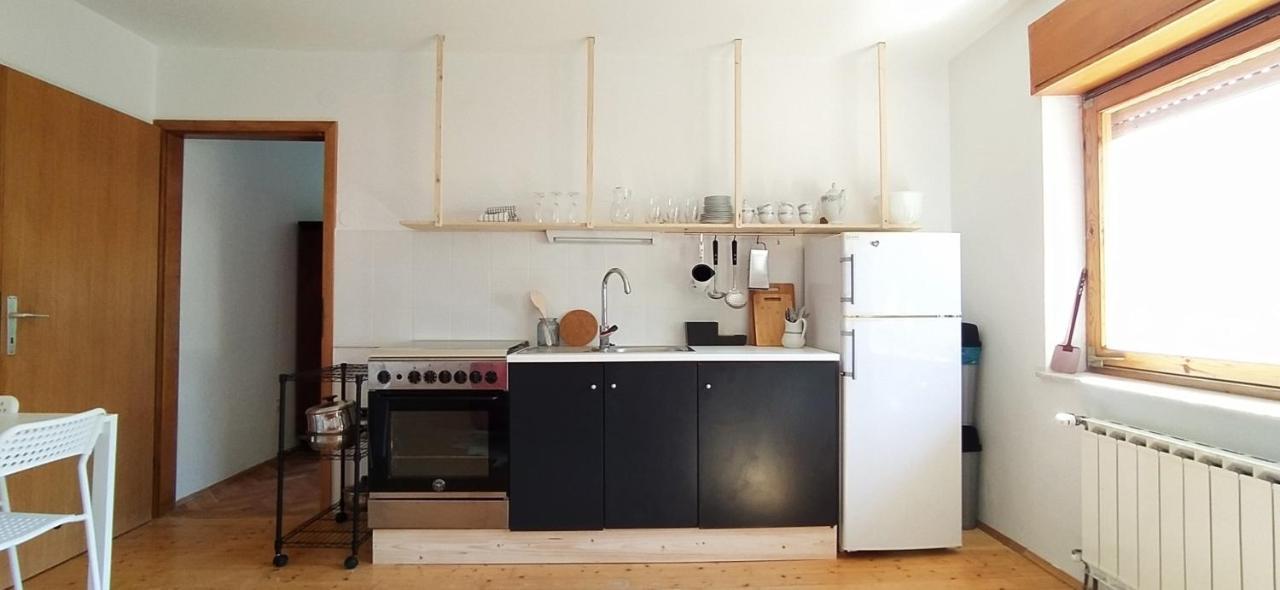 Kmetija Pecnik Apartment Prevalje Bagian luar foto